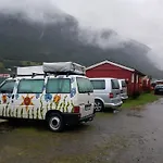 纳瑟特峡湾营地假日公园