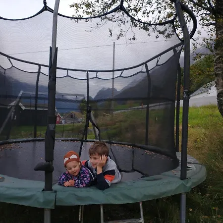 Nesset Fjordcamping Holiday park Olden