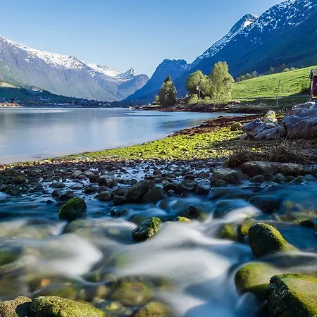 פארק נופש Nesset Fjordcamping