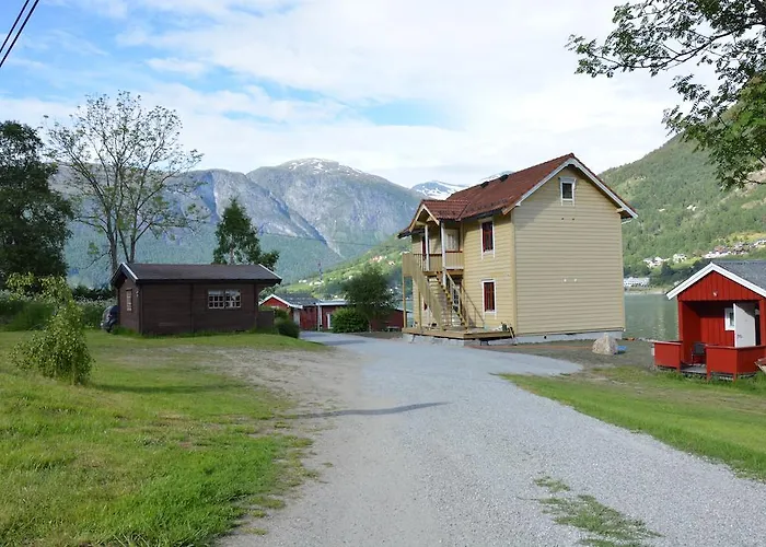 Nesset Fjordcamping *